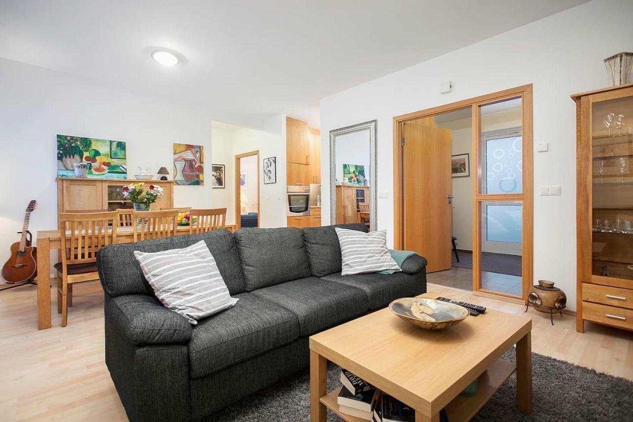 Cozy 3 Bedroom House Near The Blue Lagoon Njarthvik エクステリア 写真